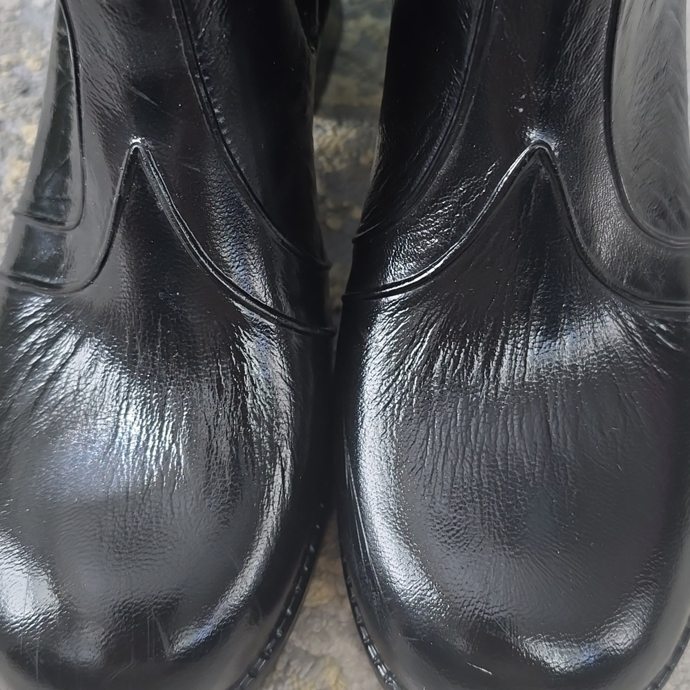 Retro Glossy Rubber Boots with Faux Sherpa Lining Women's Size 7 - Picture 3 of 13